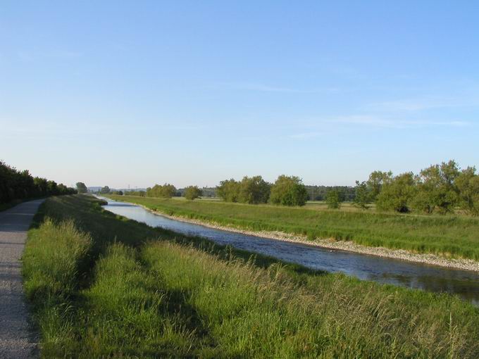 Stellwehr Dreisam Neuershausen: Dreisamkanal