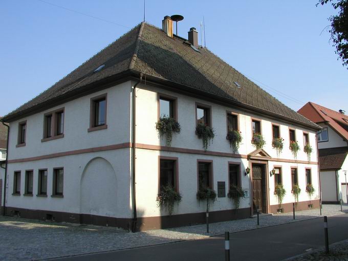 Rathaus Mönchweiler