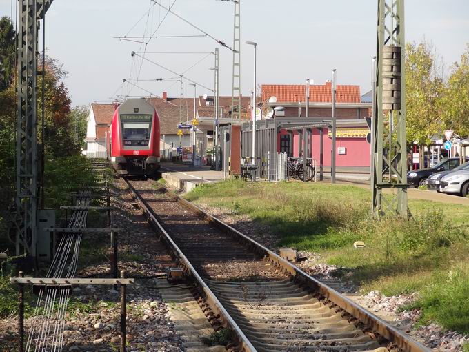 Bahngleis Bahnhof Neuenburg (Baden)