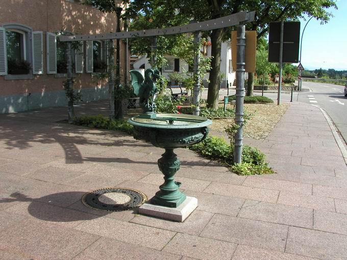 Basiliskenbrunnen Neuenburg