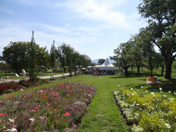 Landesgartenschau Neuenburg: Gartenmarkt