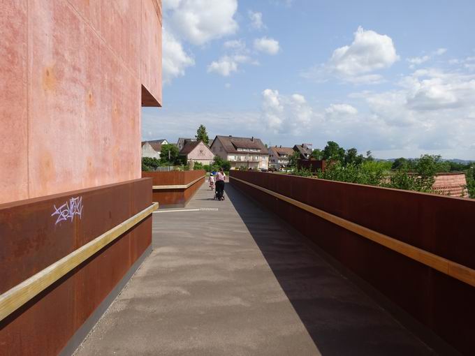 Zhringerbrcke am Bertholdturmin Neuenburg