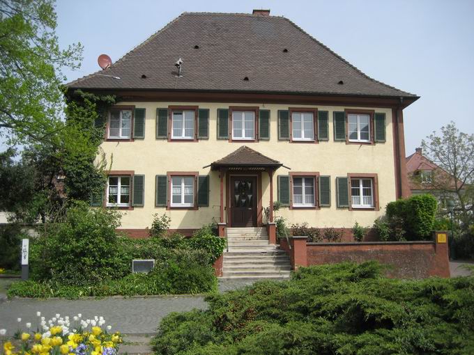 Pfarrhaus Neuenburg