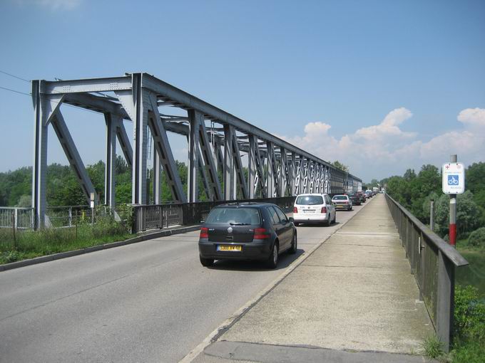 Rheinbrücke Neuenburg-Chalampé