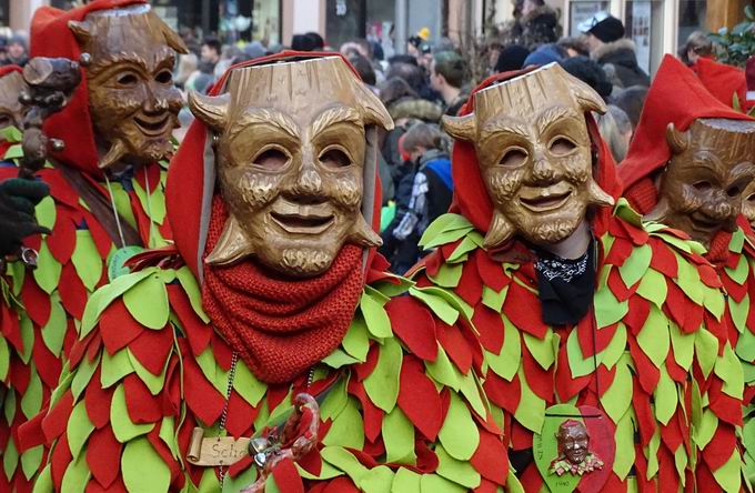 Maske Narrenzunft Waldwurz Albersbsch