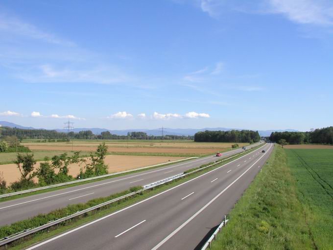 Autobahnbrcke Kenzingen-Endingen: Sdblick