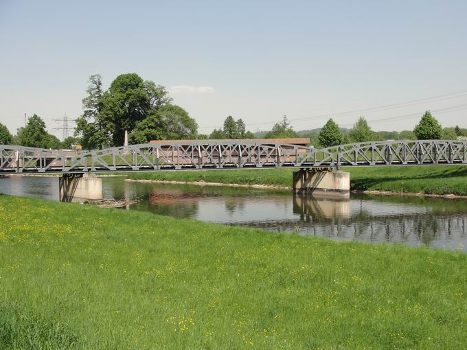 Eisenbahnbrcke Riegel Sdansicht