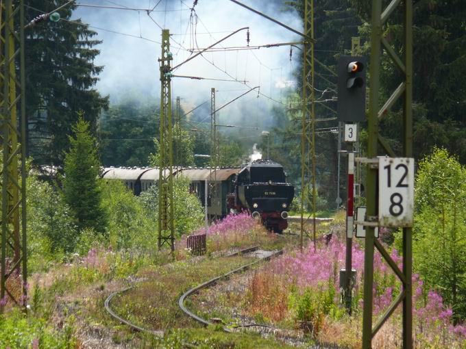 Bahnhof Aha: Dampfsonderfahrten Dreiseenbahn