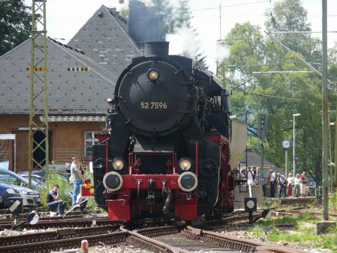 Bahnhof Seebrugg: Lok 52 7596