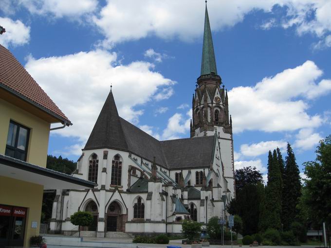 Katholische Kirche Maria Himmelfahrt