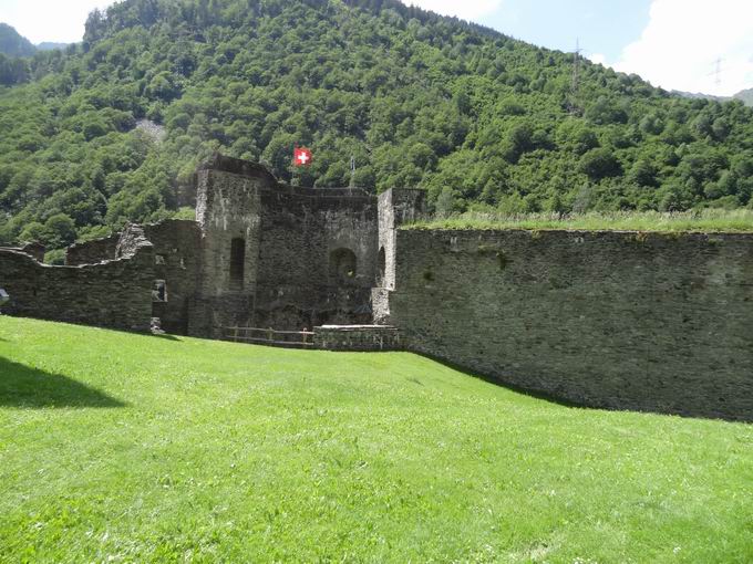 Castello di Mesocco: Polygonturm