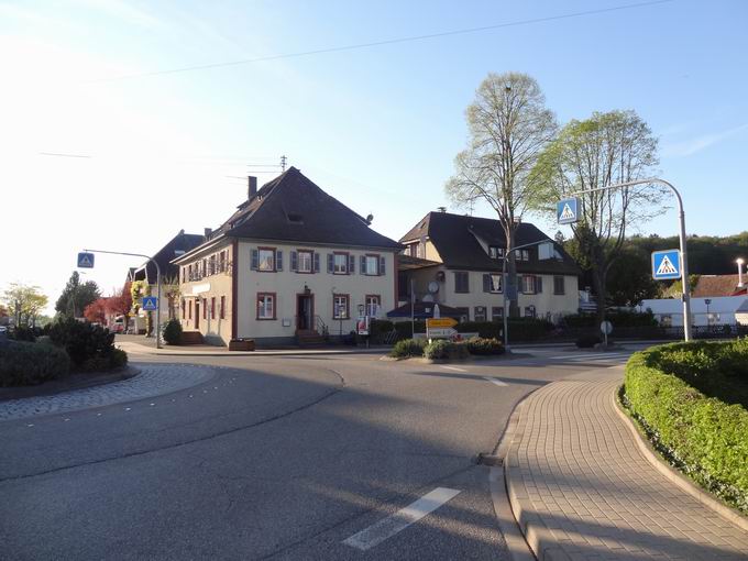 Gasthaus zum Waldhorn Sexau: Ostansicht