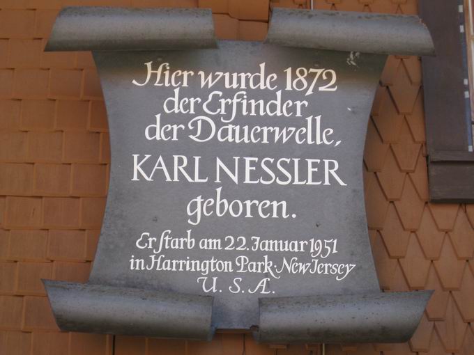 Gedenktafel am Nesslerhaus in Todtnau
