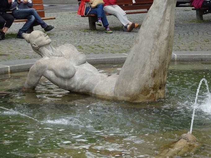 Brunnen Bodenseereiter: Wasserjungfrau