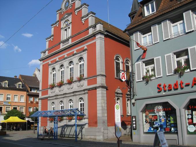 Rathaus Waldkirch Westansicht