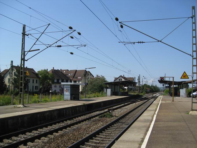 Bahnhof Haltingen: Bahnsteige