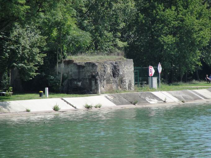 Stauwehr Mrkt: Bunker