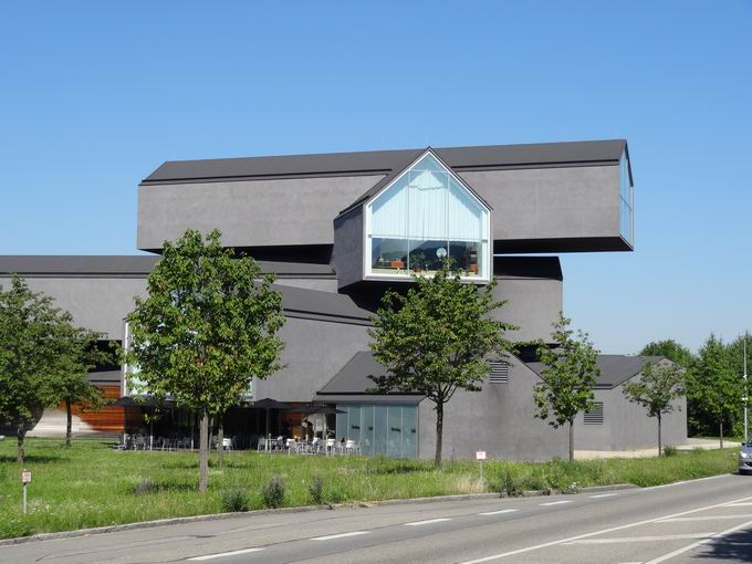 Vitra Campus: Vitrahaus Ostansicht