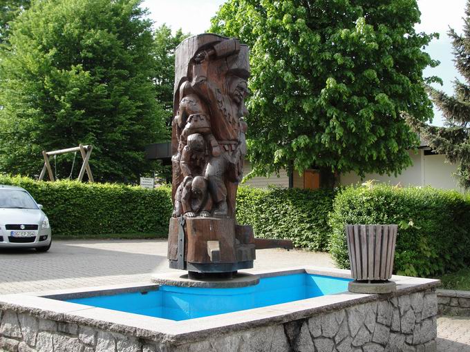 Narrenbrunnen Niederwinden