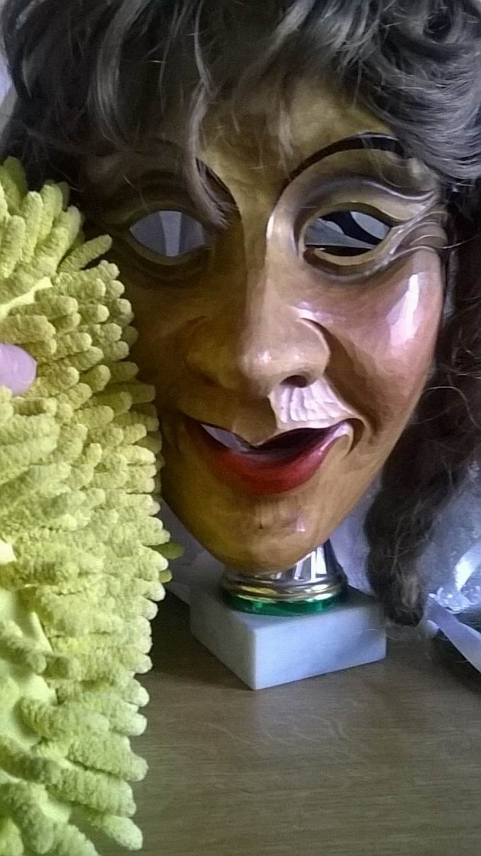 Maskenabstauben an Dreiknig
