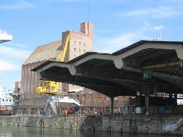 Siloturm Basel: Westansicht