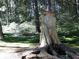 Zauberwald-Pfad Bernau: Skulptur Merlin