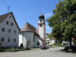 Ostansicht Kirche Heilig Kreuz Offnadingen