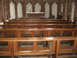 Kapellenbnke in der Klosterkapelle Tennenbach