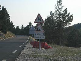 Mont Ventoux: Steigung an Strae zum Gipfel