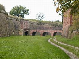 Brcke Porte de Bale Neuf-Brisach