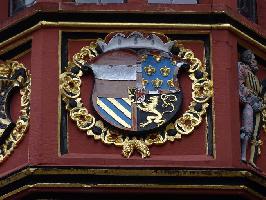 Historisches Kaufhaus Freiburg: linker Erker Wappen 4