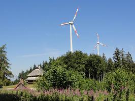 Holzschlägermatte: Windräder Schauinsland