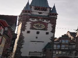 Martinstor Freiburg: Bild Heiliger St. Martin