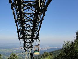 Schauinslandbahn: Bergstation Einfahrt