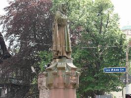 Skulptur Albertus Magnus Schwabentorbrcke