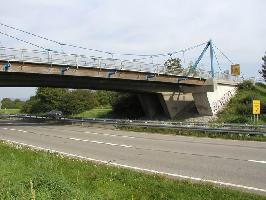 Kreisstraße 4917: Fahrradbrücke über B3