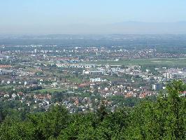 Zhringer Burg: Blick Messe Freiburg