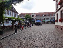 Bächle Marktplatz Herbolzheim
