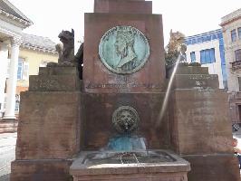 Brunnen