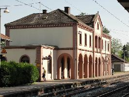 Bahnhof Kenzingen: Westansicht