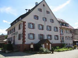 Westansicht Gasthof Bren Zarten