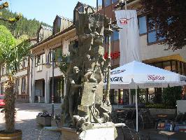 Bild Narrenfiguren Narrenbrunnen Todtnau