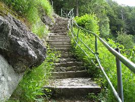 Todtnauer Wasserfall: Treppe an Westseite Hauptfall