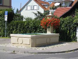 Brunnen beim Rathaus Haltingen